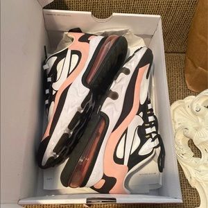 Nike air max 270 react